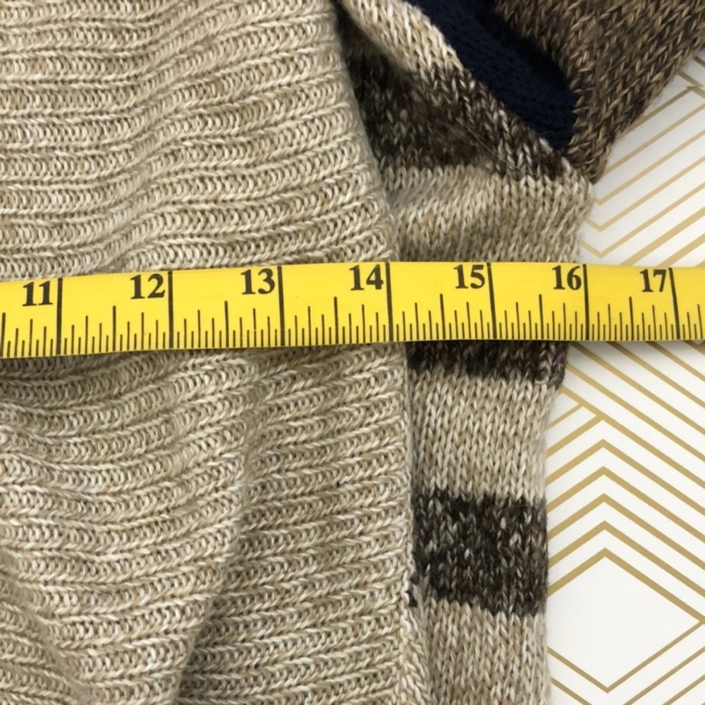 Chelsea & Violet Gray and Cream Knit Cardigan - Picture 6 of 9